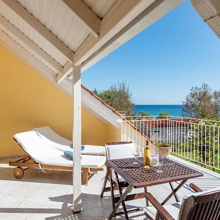 Albouro Seafront Apartments Кателиос Экстерьер фото