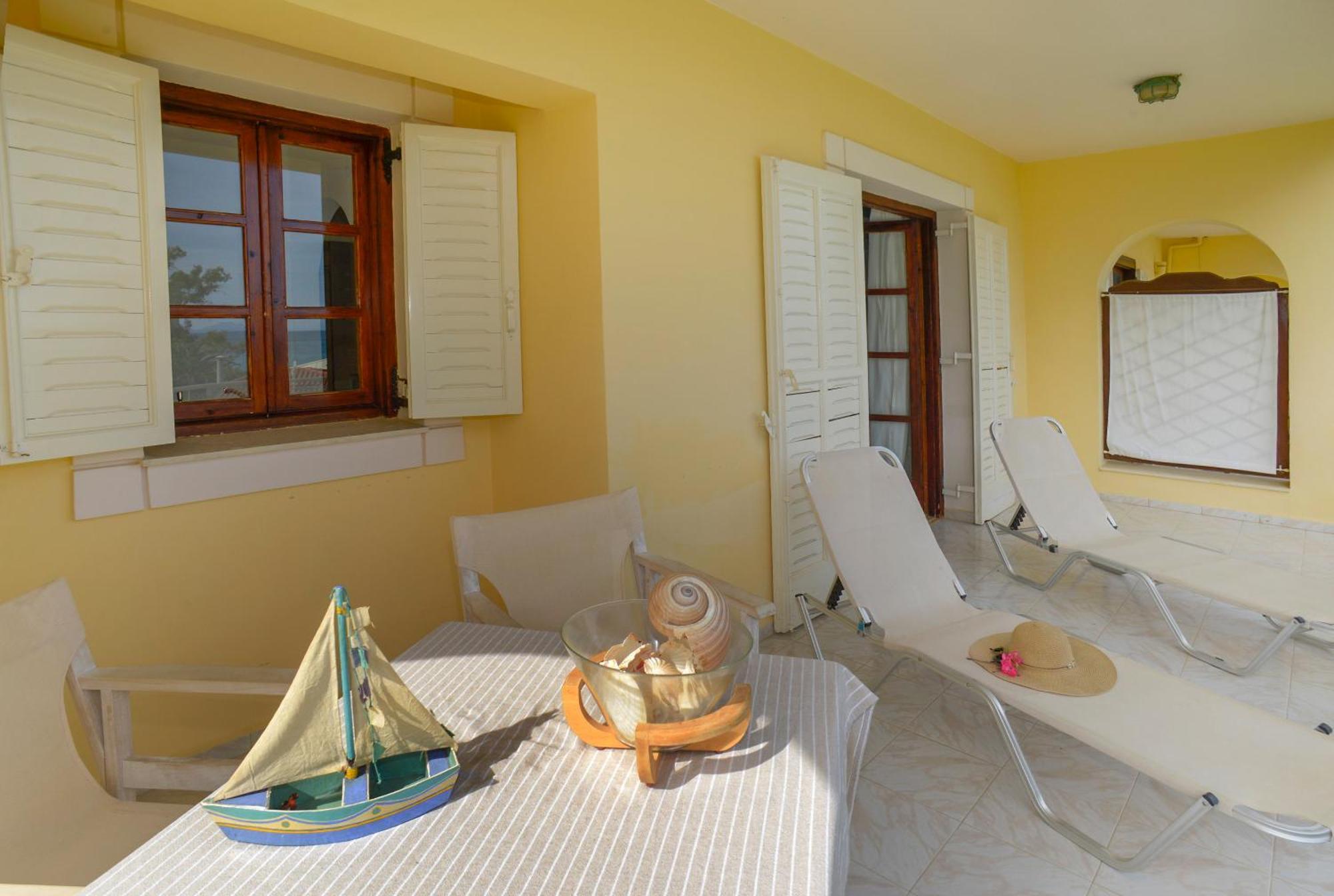 Albouro Seafront Apartments Кателиос Экстерьер фото