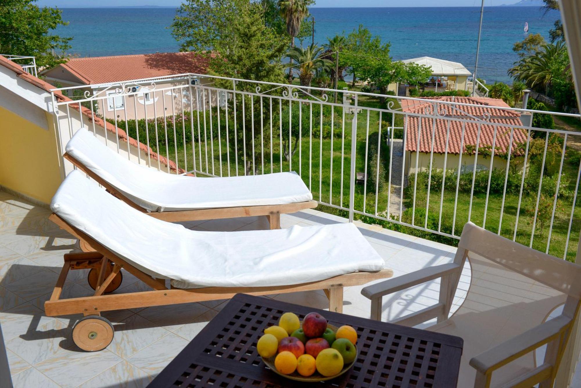 Albouro Seafront Apartments Кателиос Экстерьер фото