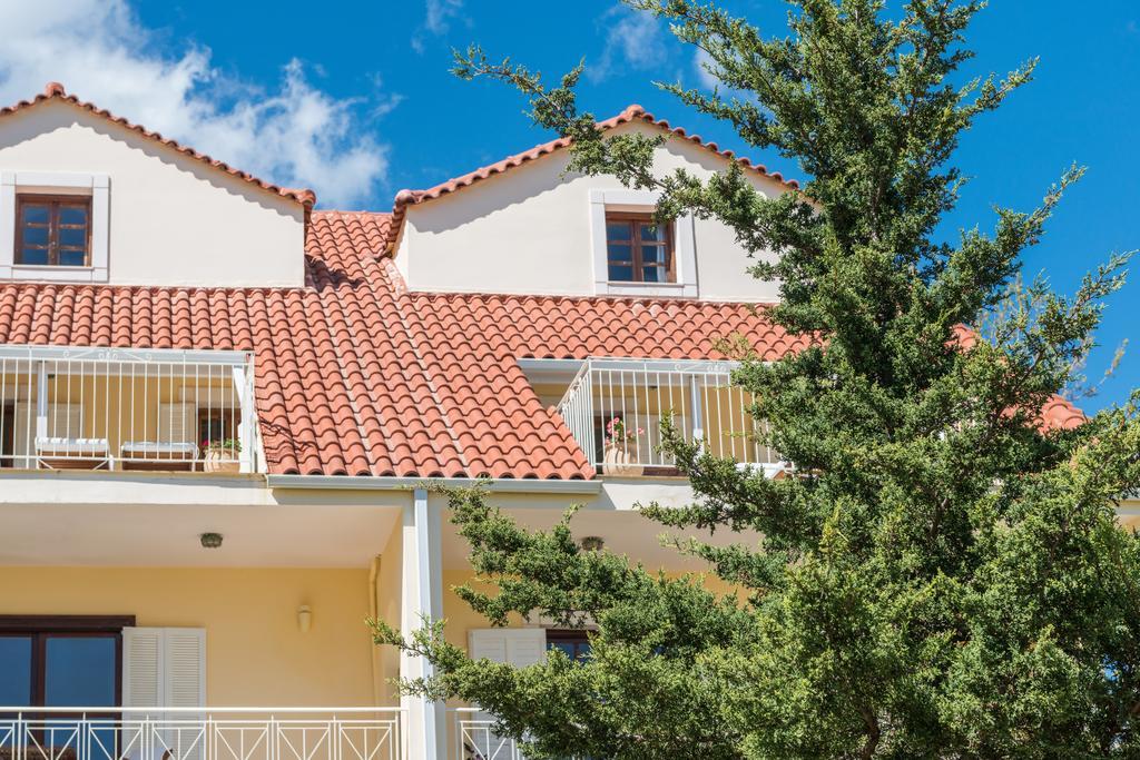 Albouro Seafront Apartments Кателиос Экстерьер фото